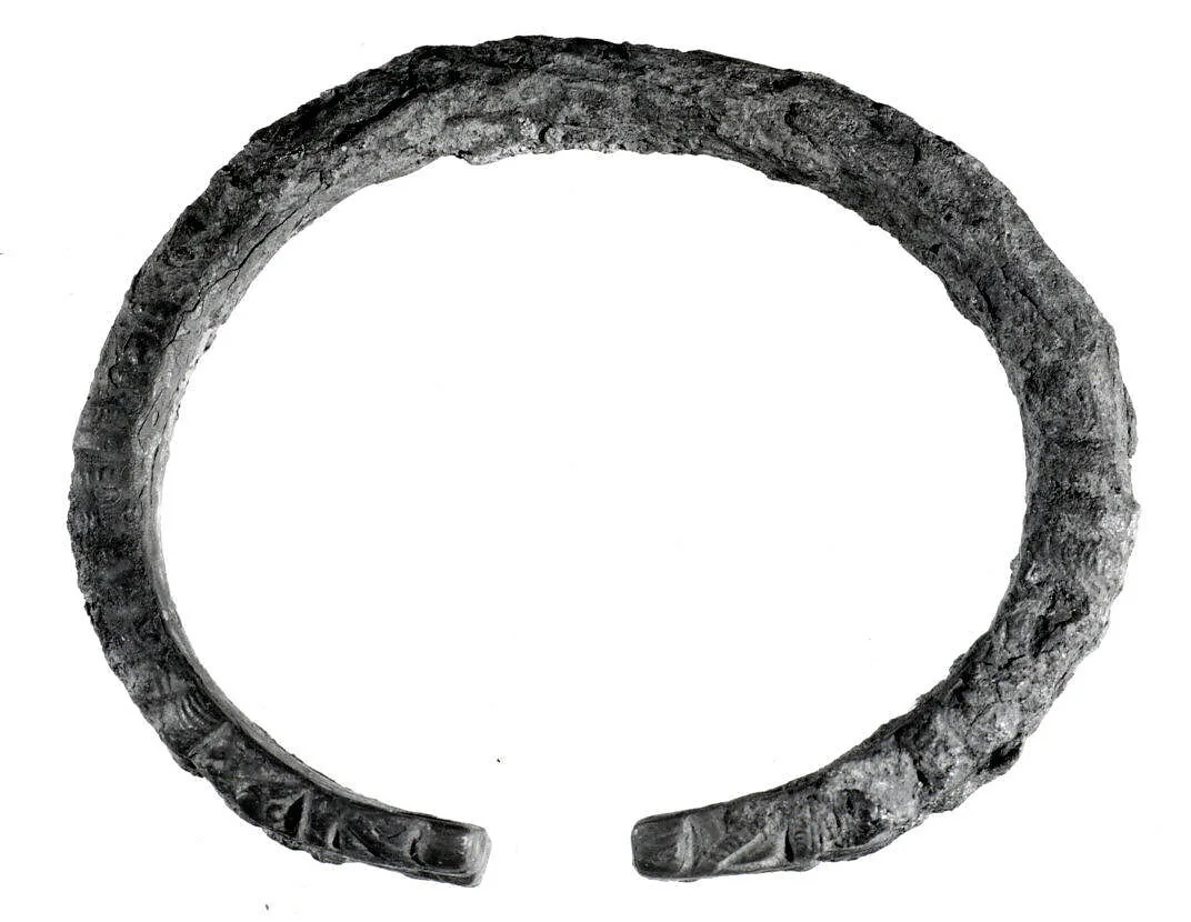 Bracelet — Unknown