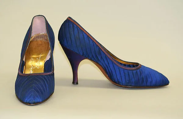 Pumps — Mr. David Evins