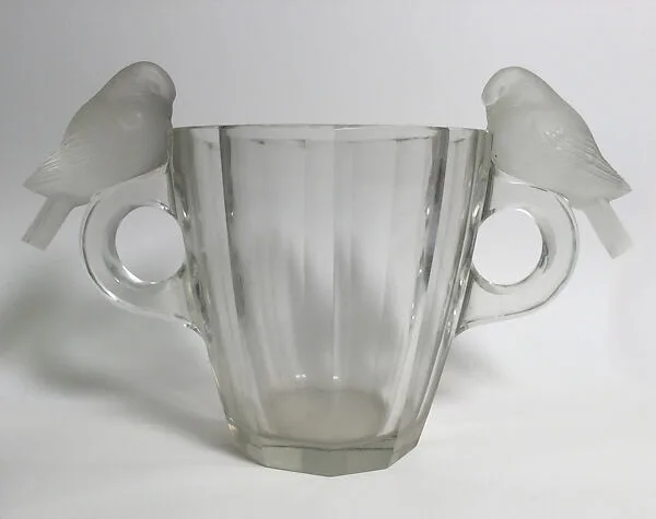 Vase — René-Jules Lalique