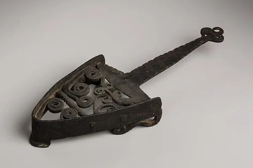 Trivet