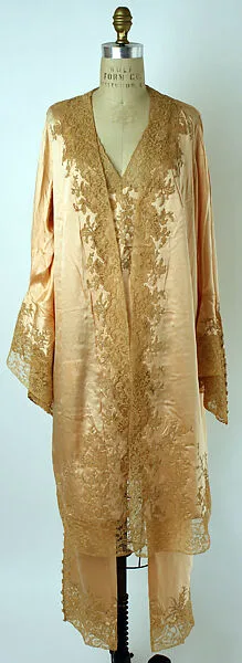 Loungewear — Unknown