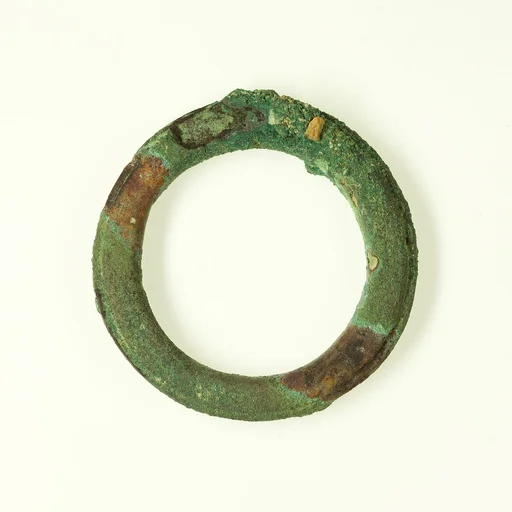 Household ring