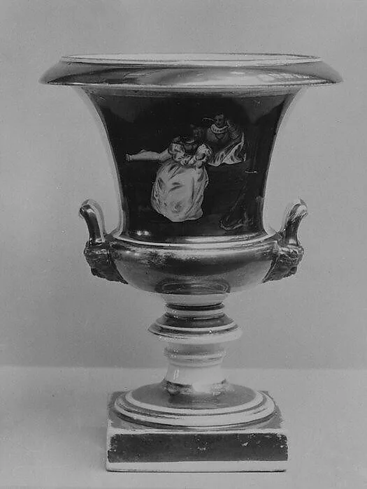 Urn — Unknown