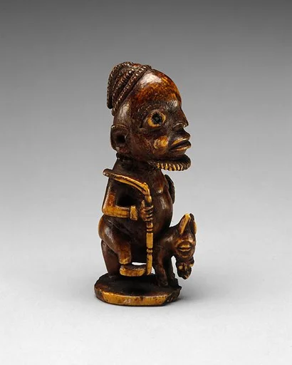Figure: Equestrian Chief