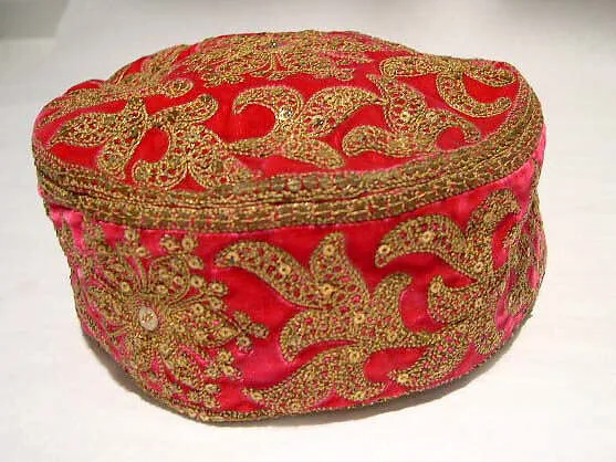 Pillbox hat — Unknown