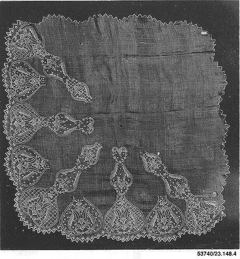 Kerchief (Pañuelo)
