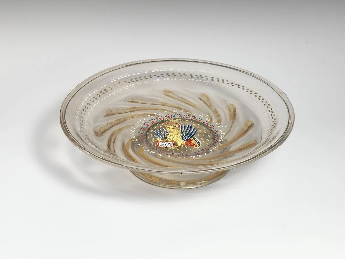 Low footed bowl with central medallion of the winged lion of St. Mark in colored enamels — Unknown