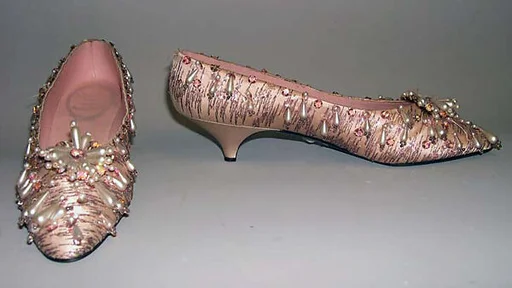 Evening shoes