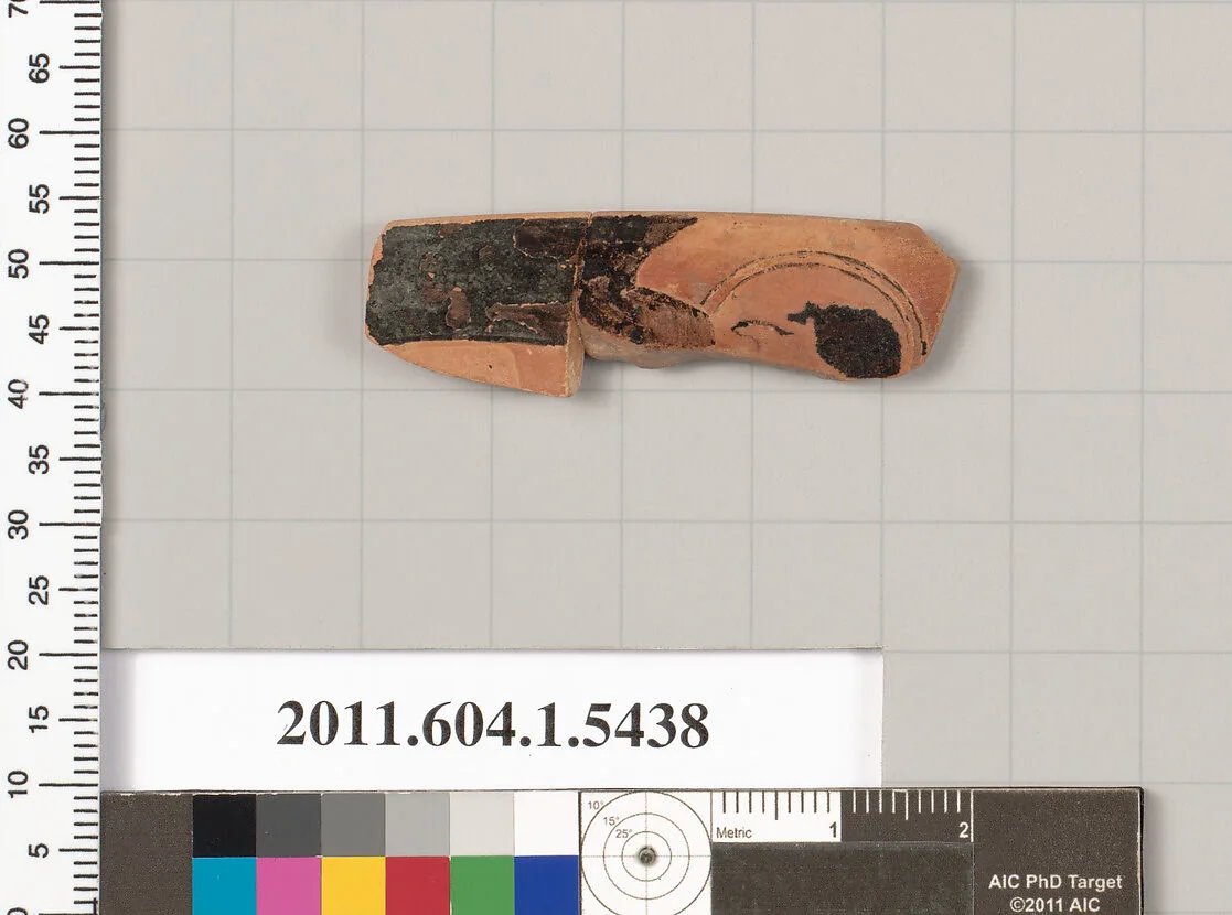 Terracotta rim fragment of a kylix (drinking cup) — Unknown