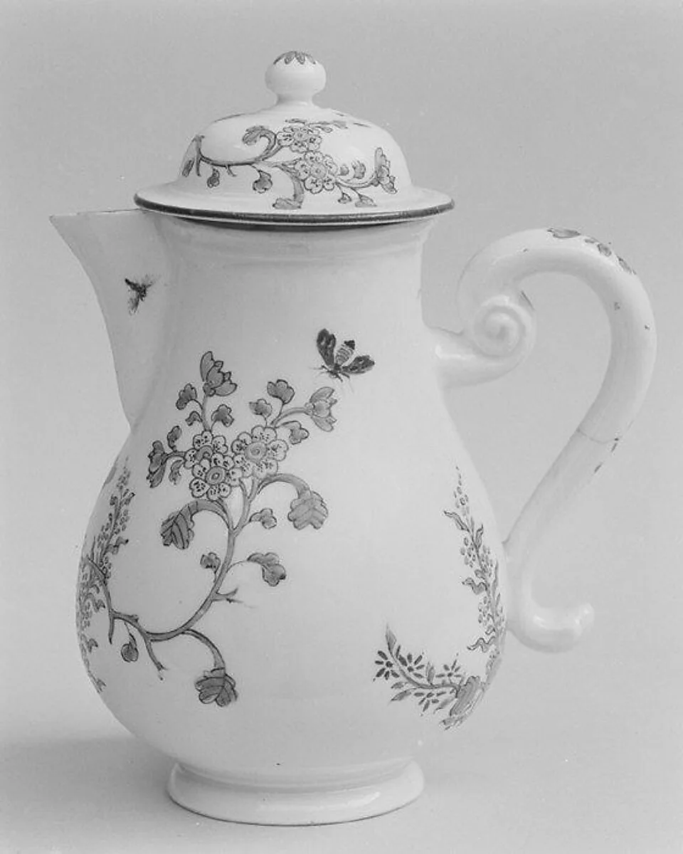 Jug with cover — Meissen Manufactory