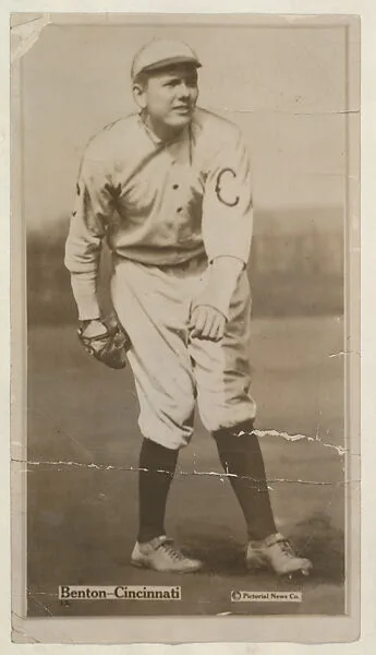 Benton, Cincinnati, from the Famous Baseball Players, Champion Athletes, and Photo Play Stars, issued by Fatima Turkish Blend Cigarettes — Liggett & Myers Tobacco Company