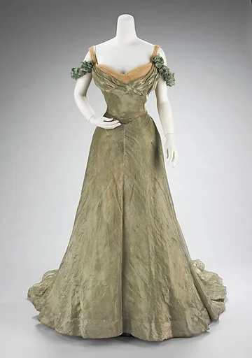 Ball gown