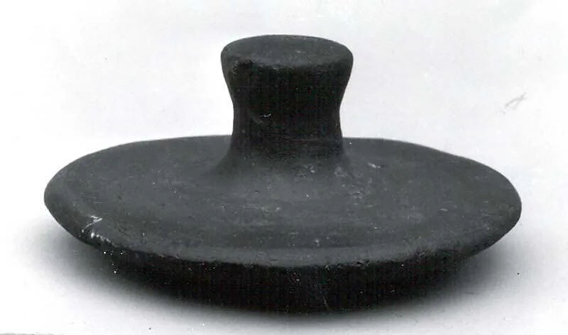 Vessel lid — Unknown