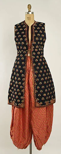 Fancy dress costume