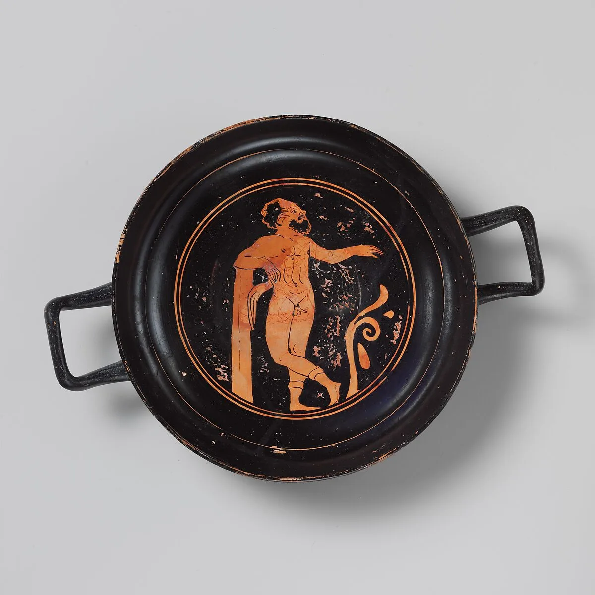 Terracotta stemless kylix (drinking cup) — Painter of New York 69.232