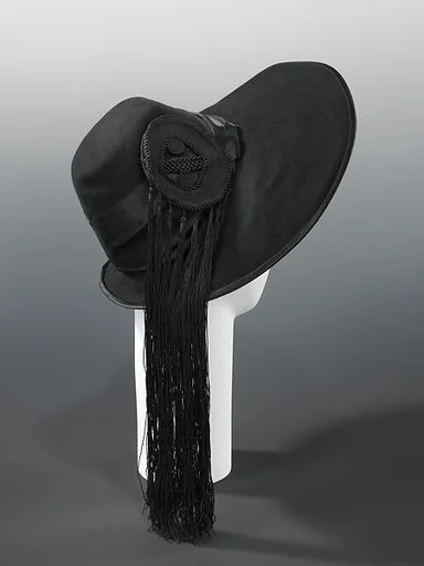 Hat