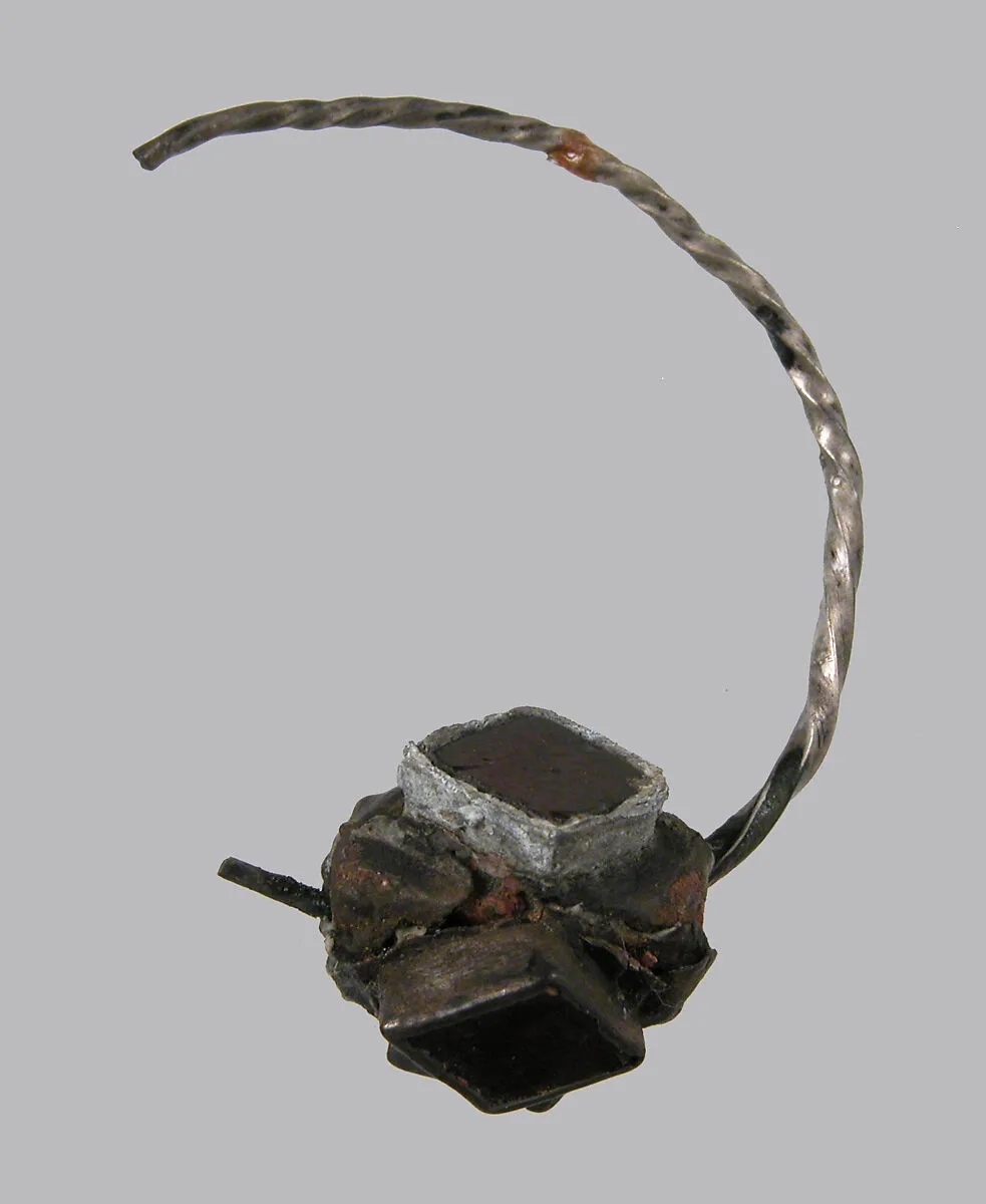 Earring — Unknown