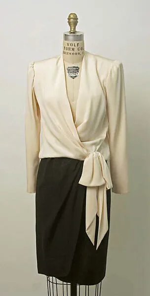 Evening dress — Yves Saint Laurent|Yves Saint Laurent