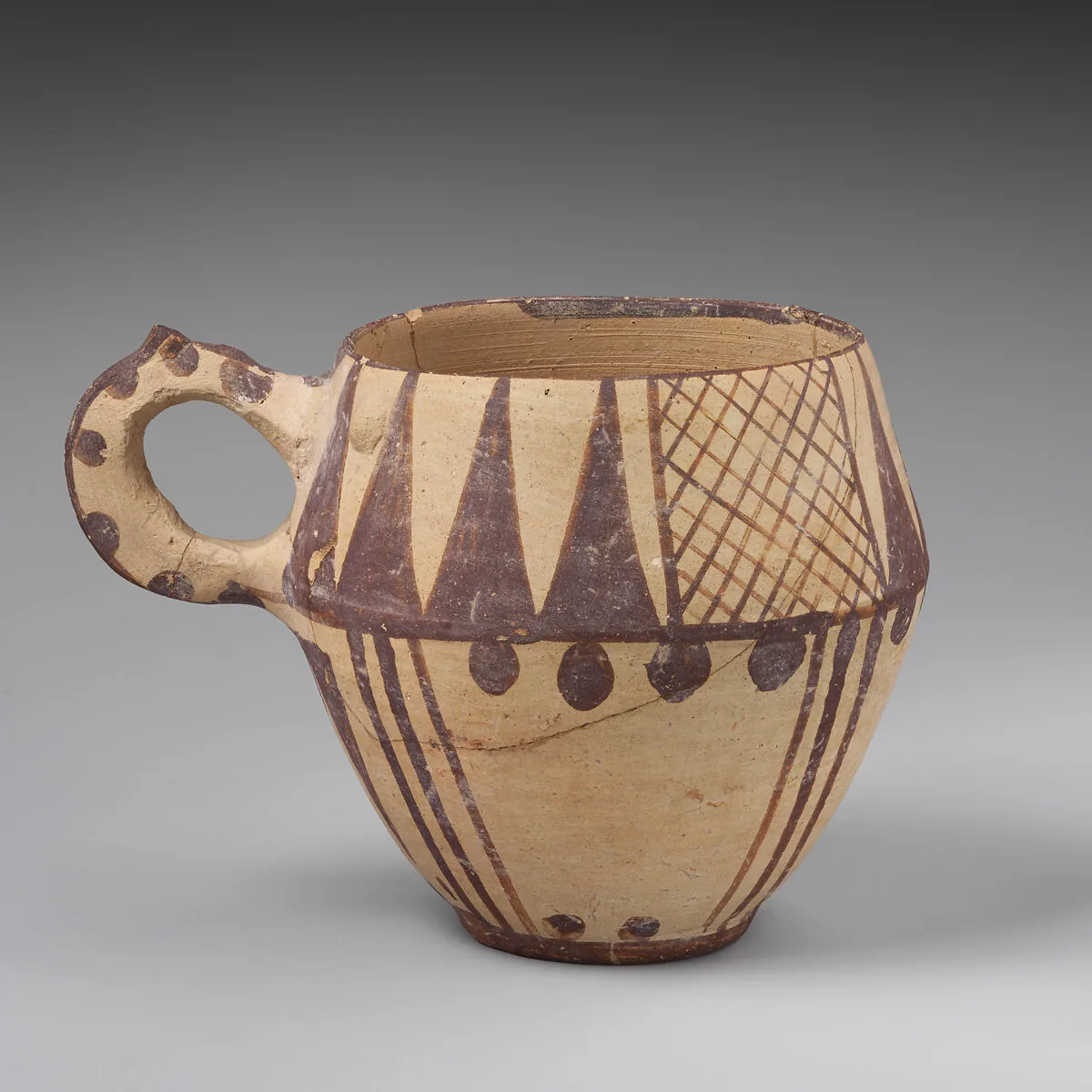 One-handled cup — Unknown