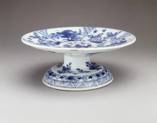 Standing dish