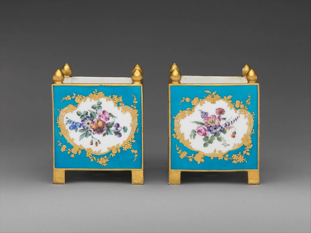 Pair of orange tubs (caisses carrées) — Vincennes Manufactory