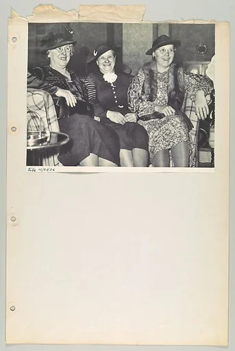 [Page From "Pictures of the Time: 1925–1935"]
