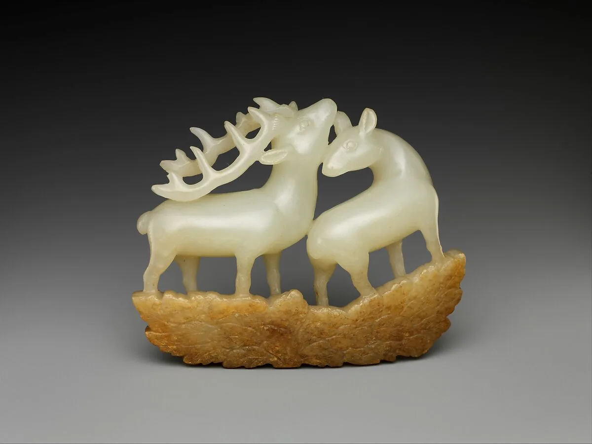 遼 玉雕雙鹿|Ornament with deer — Unknown