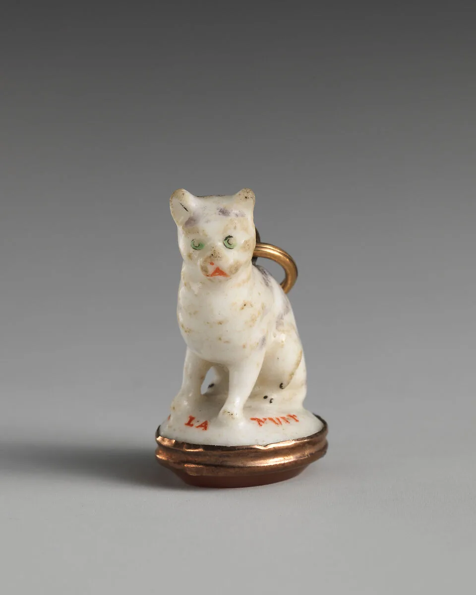 Miniature seal in the form of a cat — Chelsea Porcelain Manufactory