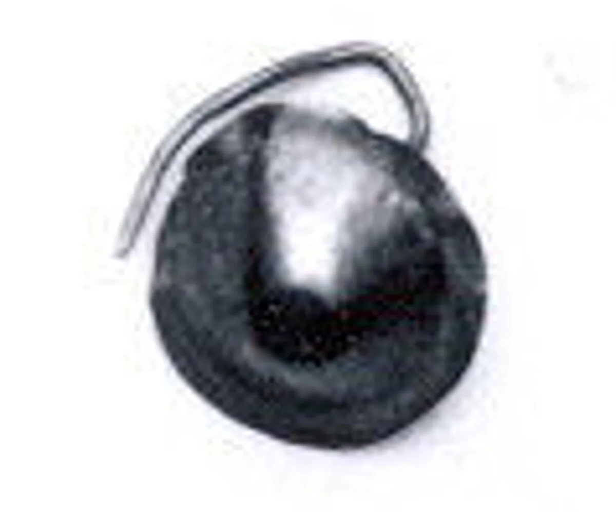 Hat ornament — Unknown