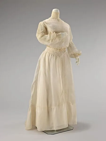 Dress — Unknown