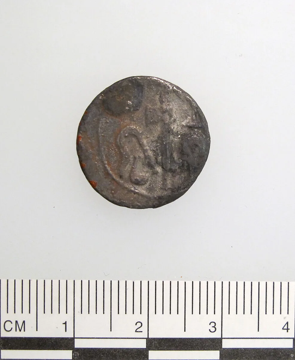 Silver denarius of Julius Caesar — Unknown