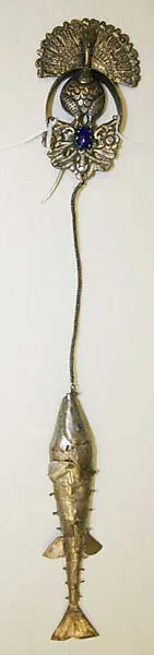 Brooch — Unknown