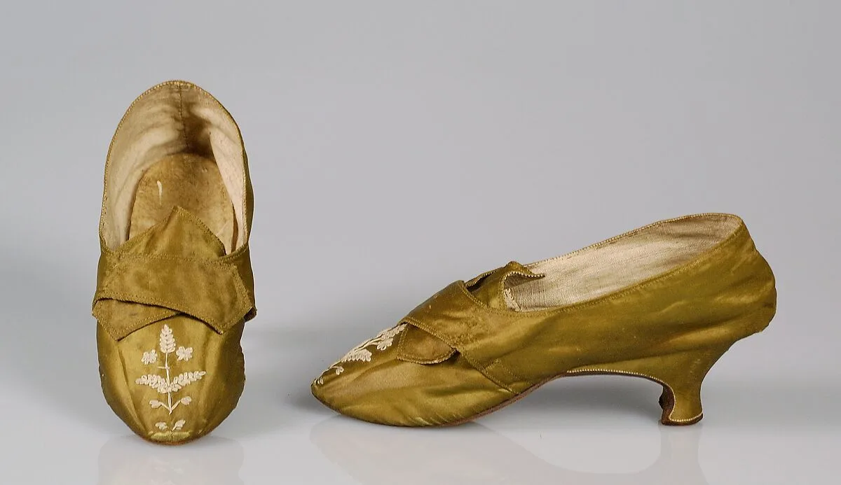 Shoes — Unknown