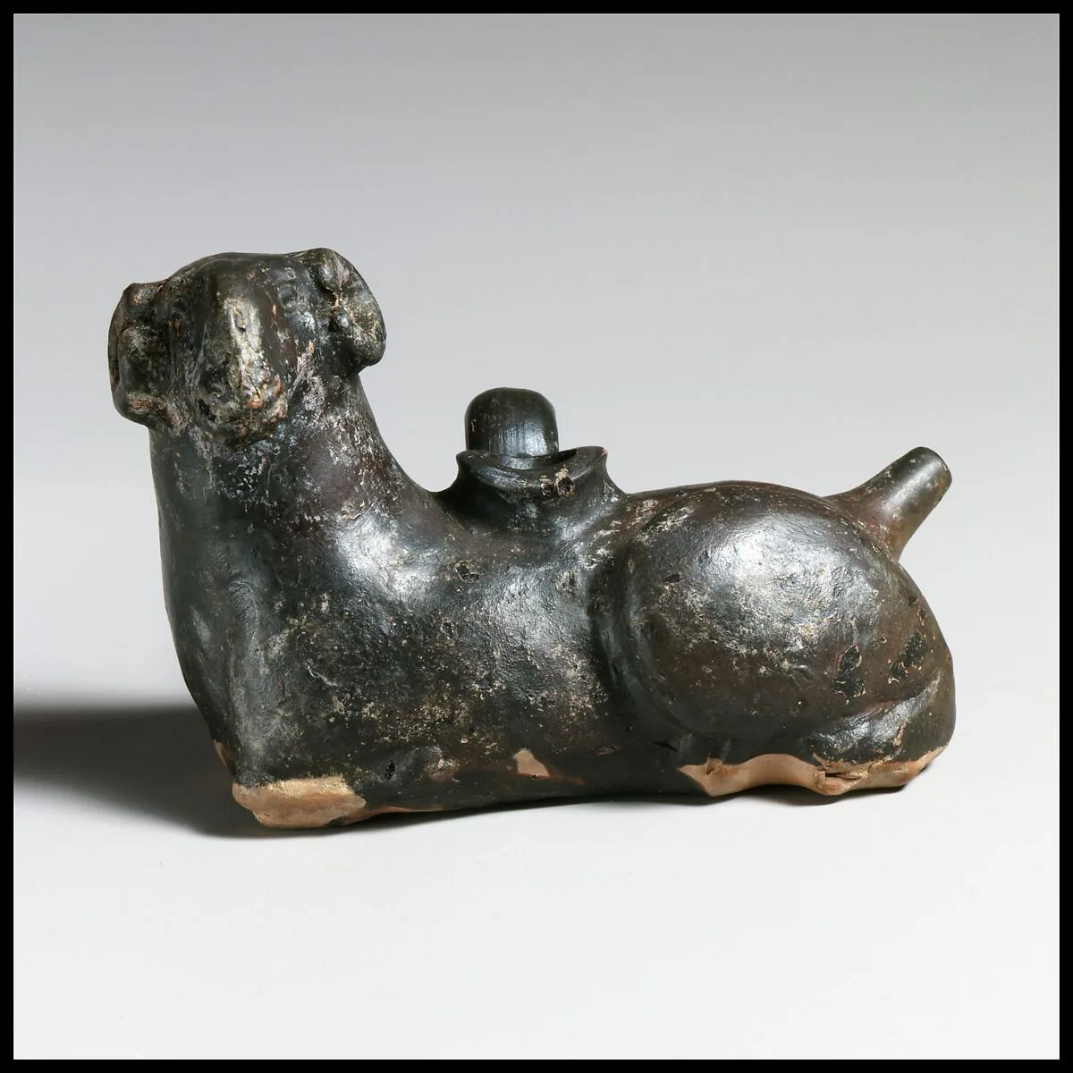 Terracotta vase in the form of a ram — Unknown