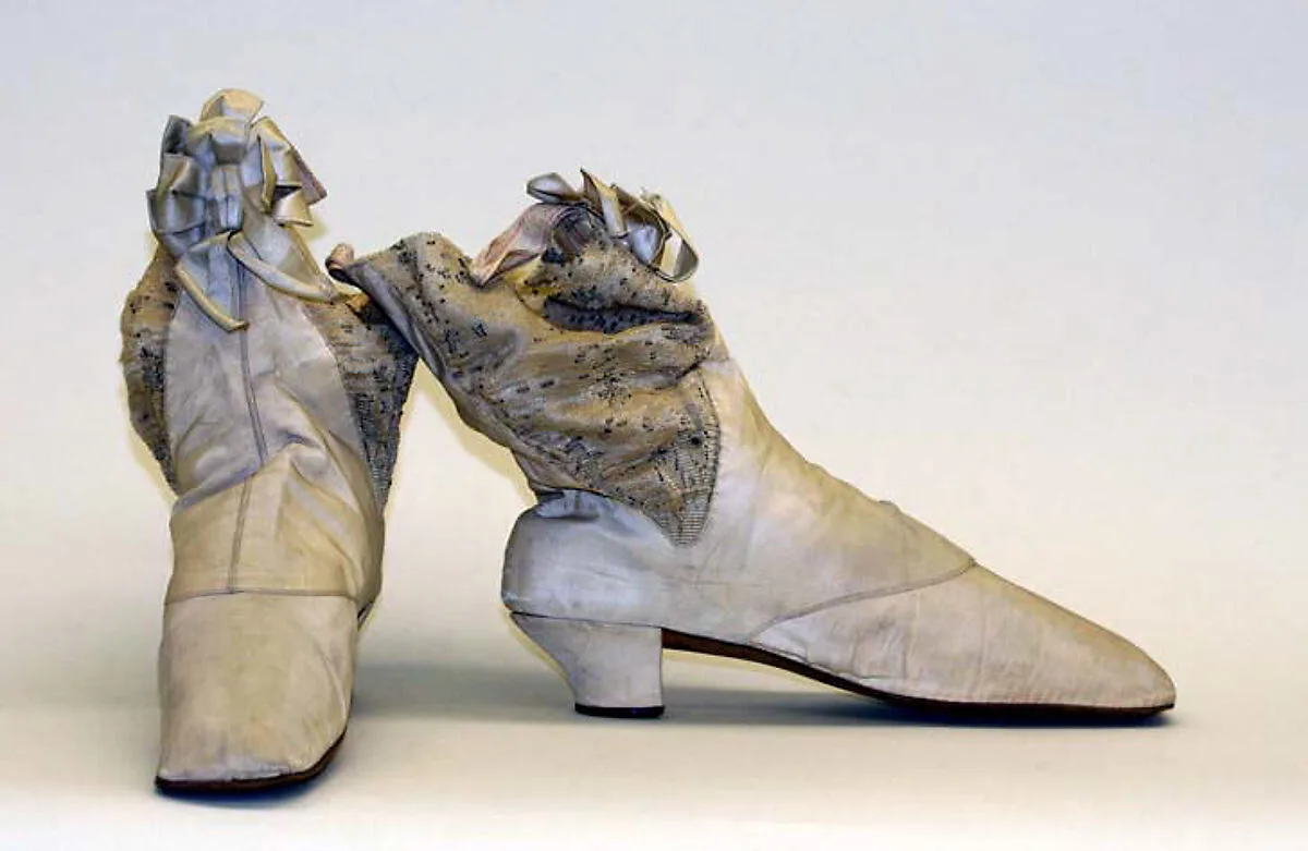 Boots — Unknown