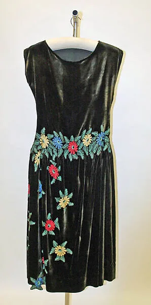 Evening dress — Edward Molyneux