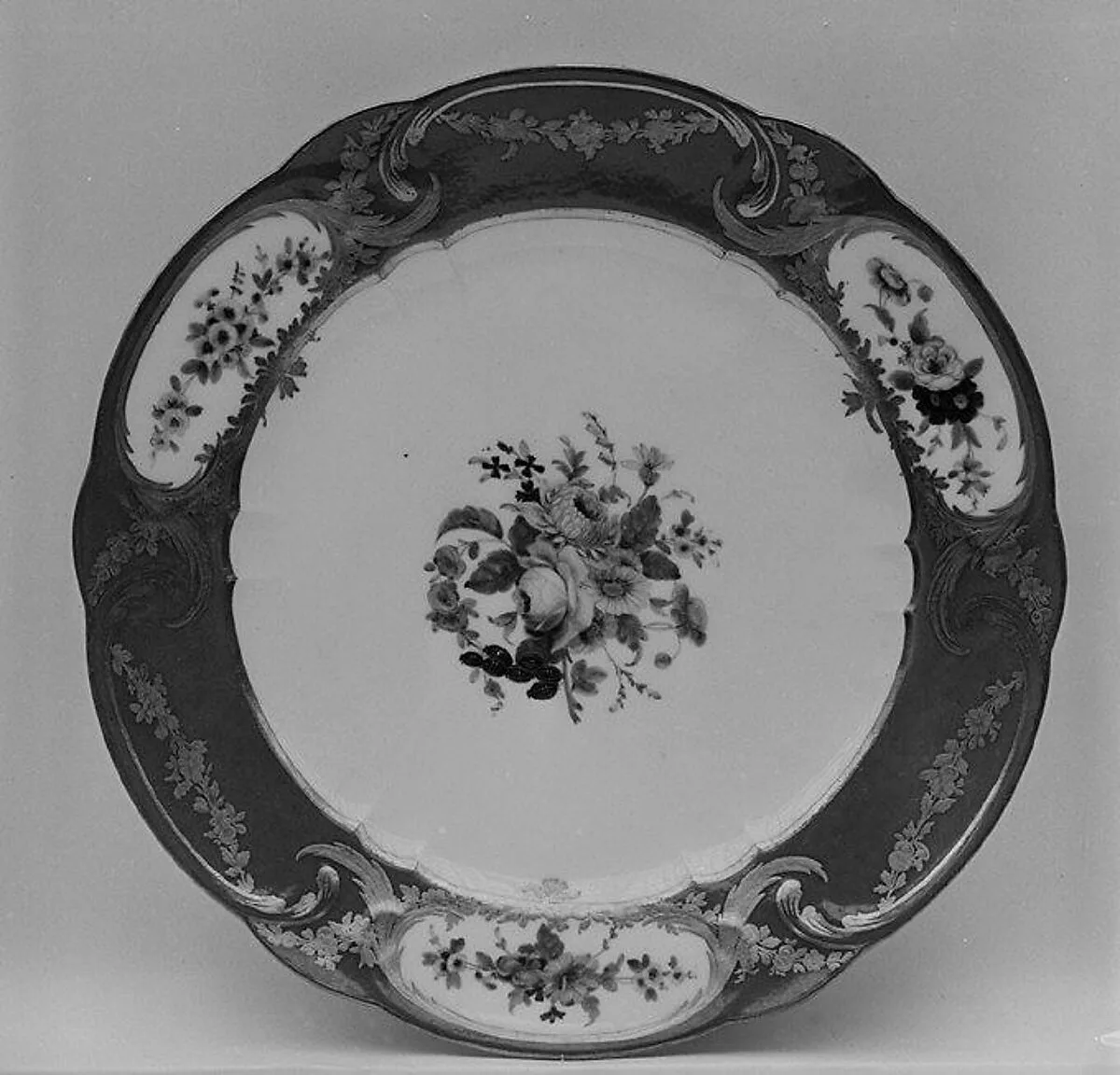 Plate (Assiette à palmes) (1 of 102) (part of a service) — Sèvres Manufactory|Jean-Pierre Boulanger