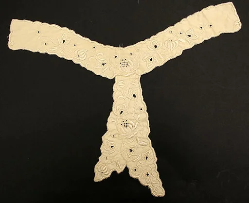 Collar