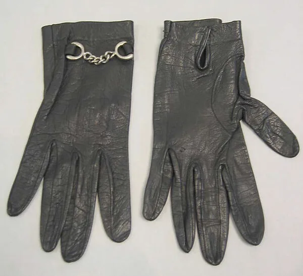 Gloves — Unknown