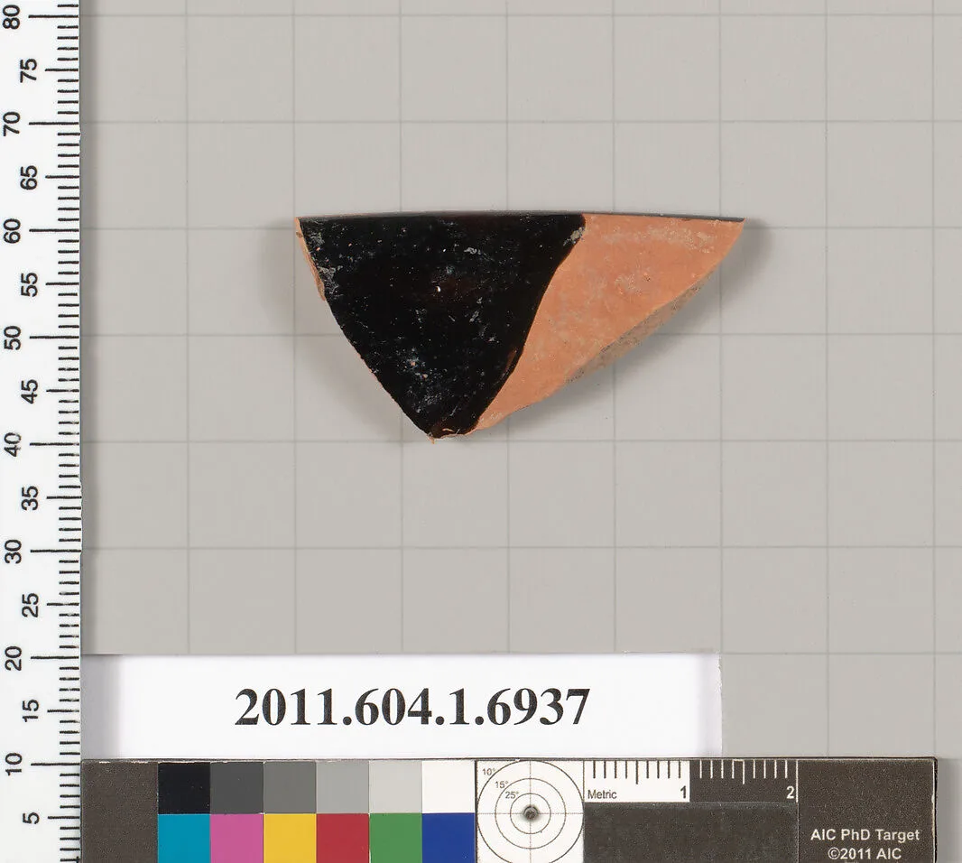 Terracotta rim fragment of a kylix (drinking cup) — Unknown