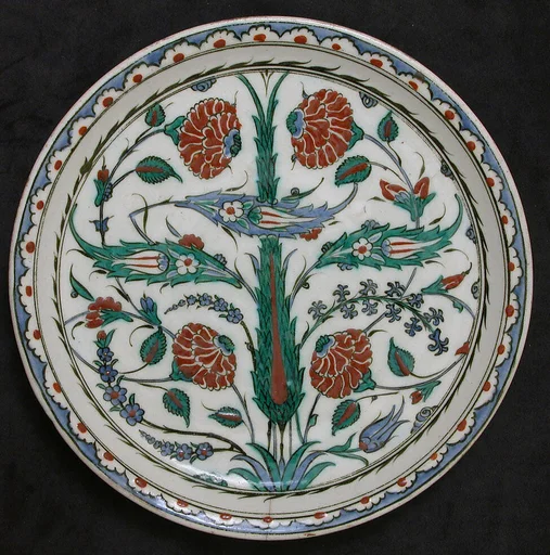 Dish with Cypress Tree, Saz Leaves, and Roses