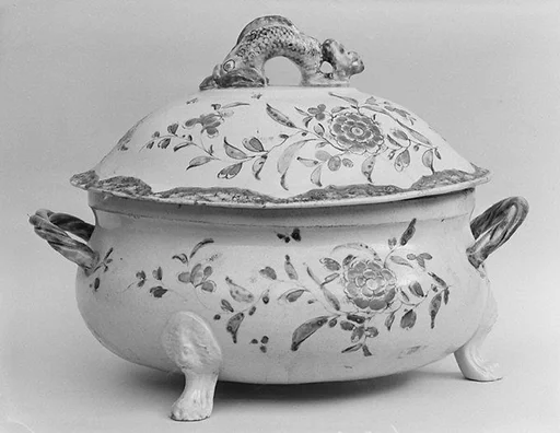 Tureen
