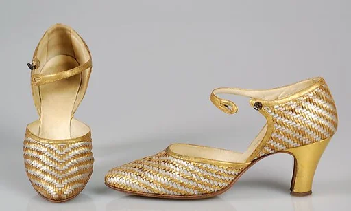 Evening shoes