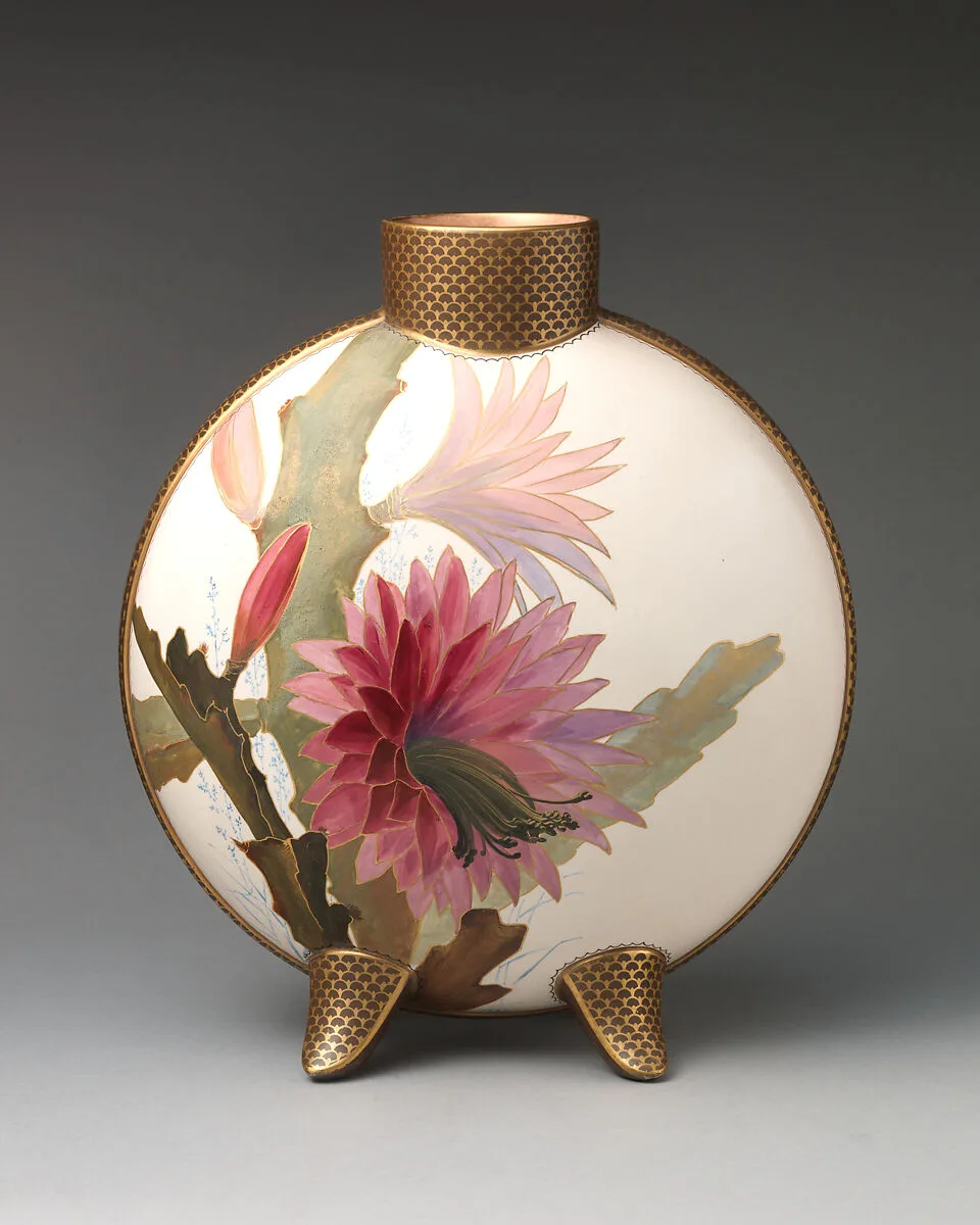 Moon flask with pink flower motif — Doulton Manufactory