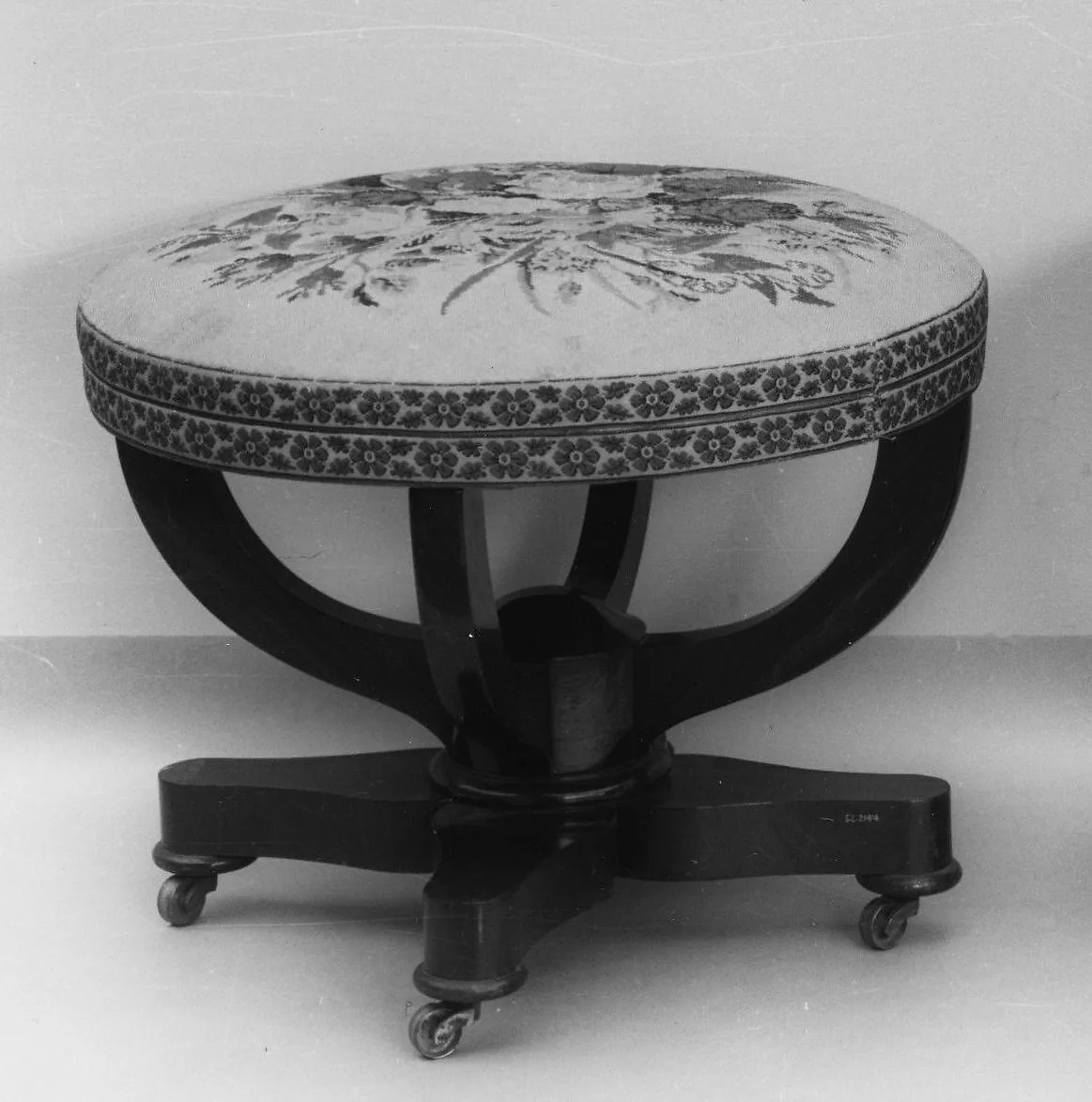 Stool — Unknown