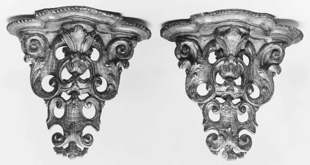 Pair of wall brackets — Unknown