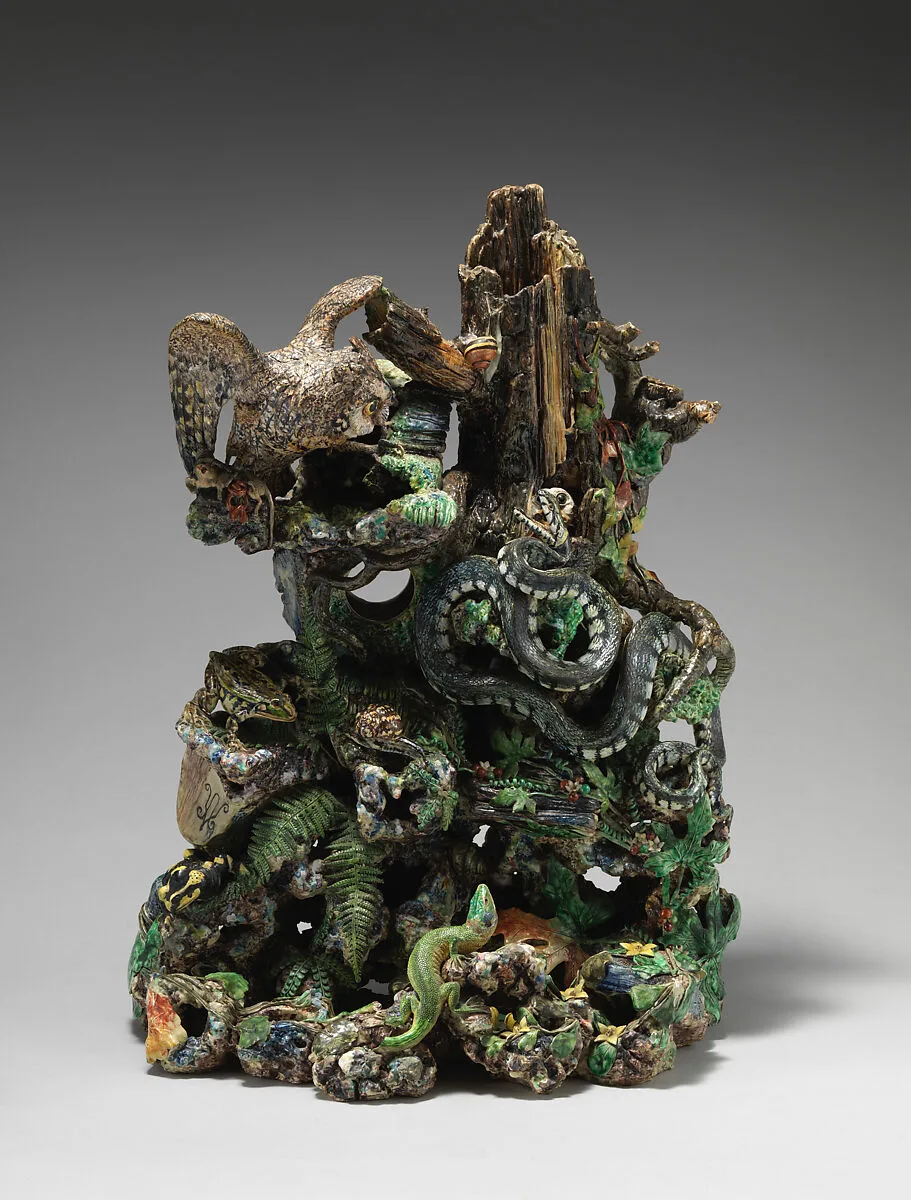 Grotto with owl, snake, and lizard — Charles-Jean Avisseau