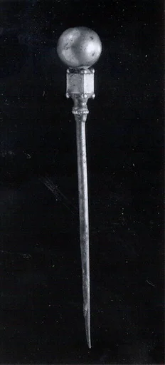 Pin