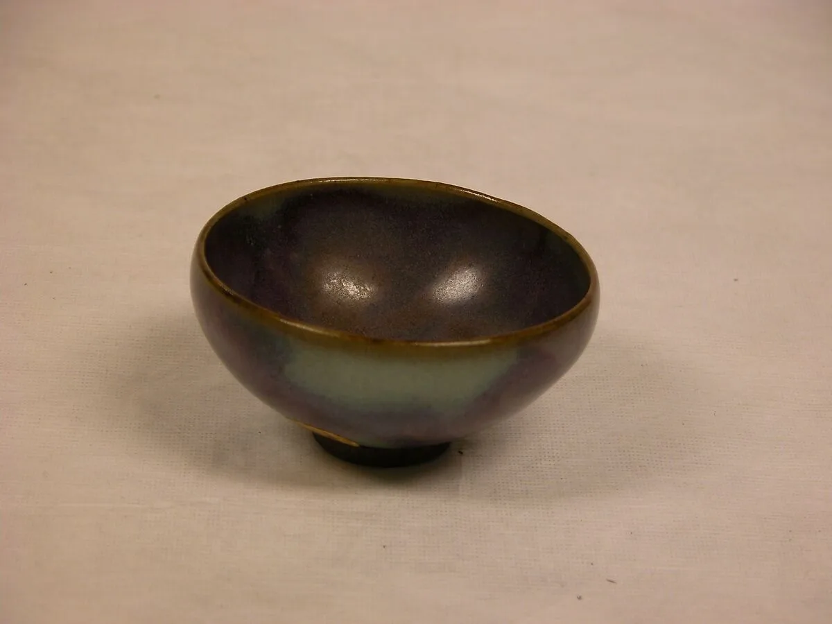 金 鈞窯紫紅釉盞|Small bowl — Unknown
