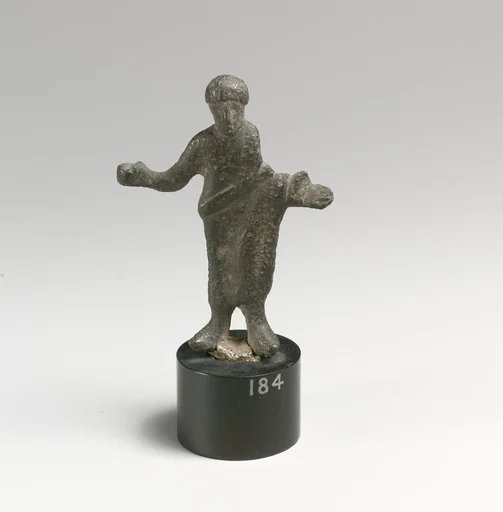 Statuette of a man